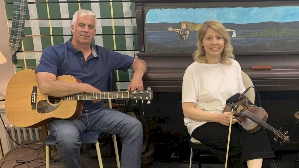 Baddeck Gathering Ceilidhs: Melody and Derrick Cameron